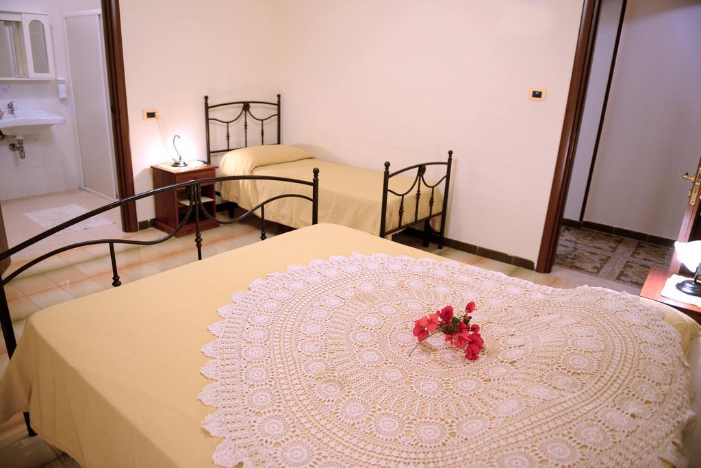 B&B Villa Lucia Mesagne Zimmer foto