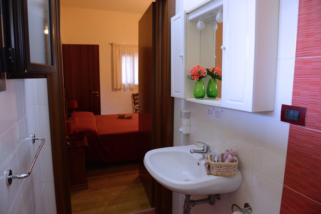 B&B Villa Lucia Mesagne Zimmer foto